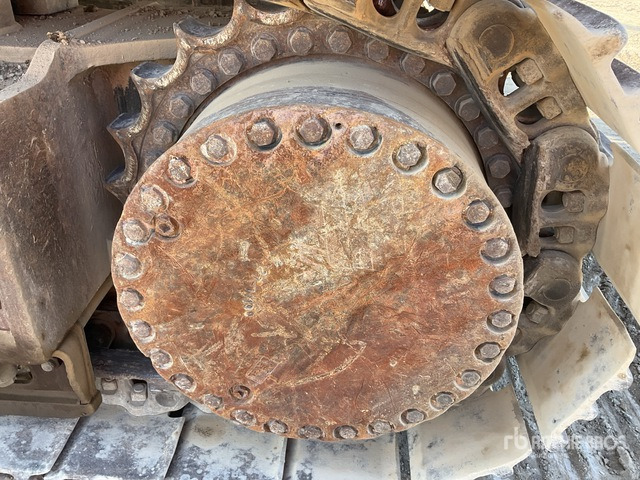 Komatsu PC600-6K Tracked Excavator - Crawler excavator: picture 5 Komatsu PC600-6K Tracked Excavator - Crawler excavator: picture 5