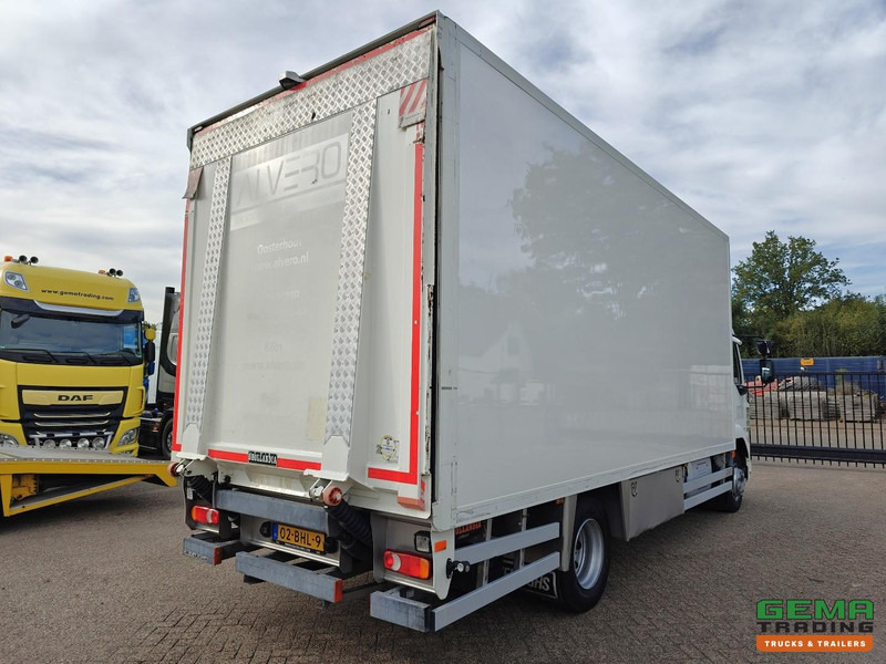 DAF LF 250 FA 4x2 Dagcab Euro6 - GeslotenBak 6.0m + Laadklep 2500KG - Navi - Standkachel - Bak NieuwGespoten - Box truck: picture 4 DAF LF 250 FA 4x2 Dagcab Euro6 - GeslotenBak 6.0m + Laadklep 2500KG - Navi - Standkachel - Bak NieuwGespoten - Box truck: picture 4