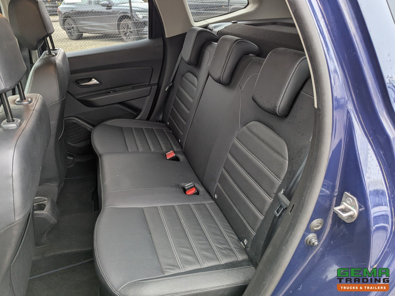 Car Dacia Duster  1.3 TCe Prestige 130PK - Navigatie - Trekhaak - Camera - Climate Control - 10/2025APK: picture 17