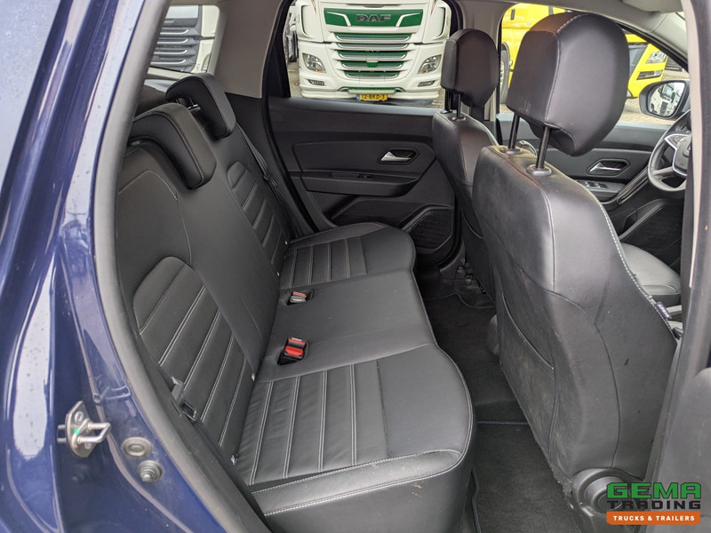 Car Dacia Duster  1.3 TCe Prestige 130PK - Navigatie - Trekhaak - Camera - Climate Control - 10/2025APK: picture 6