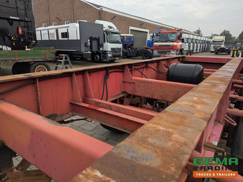 Container transporter/ Swap body semi-trailer SHLADOT SD-901M 20FT 2-Assen ROR DrumBrakes - Steel Suspension - 20 units in Stock (O1985): picture 8 Container transporter/ Swap body semi-trailer SHLADOT SD-901M 20FT 2-Assen ROR DrumBrakes - Steel Suspension - 20 units in Stock (O1985): picture 8