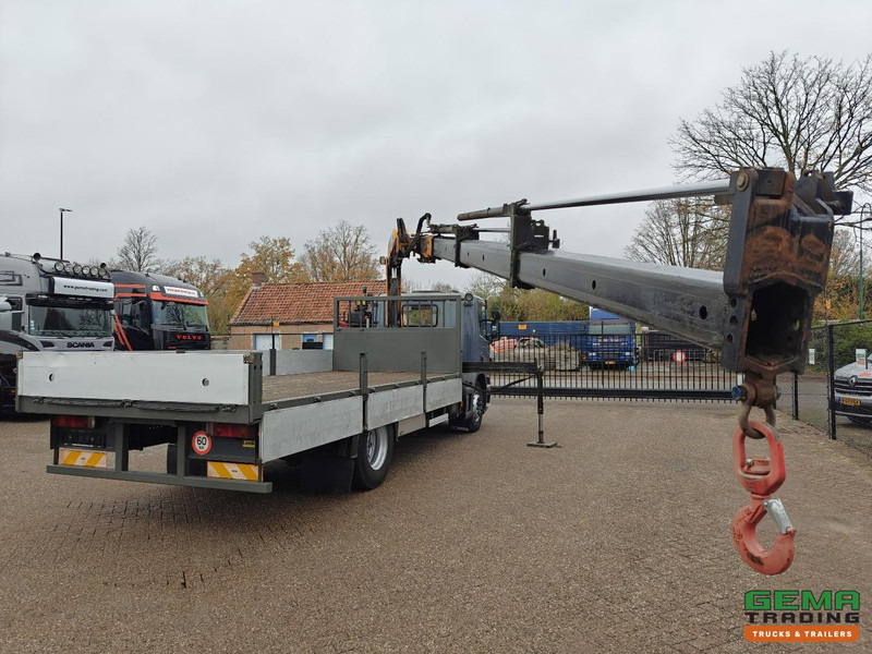 Scania P230 4x2 Dagcab Euro3 - Open LaadBak 5.9M + Effer 115CL/3S - RadioGrafisch - HH Vloer - 09/2026 APK - Dropside/ Flatbed truck, Crane truck: picture 3 Scania P230 4x2 Dagcab Euro3 - Open LaadBak 5.9M + Effer 115CL/3S - RadioGrafisch - HH Vloer - 09/2026 APK - Dropside/ Flatbed truck, Crane truck: picture 3