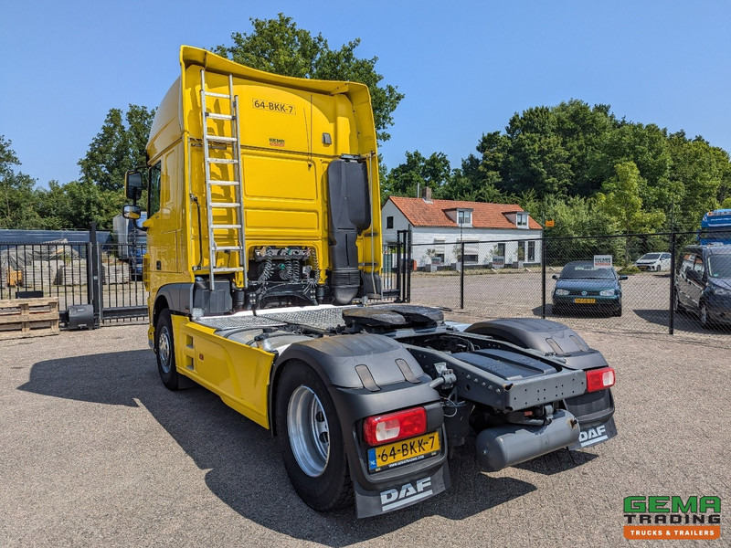 DAF XF 450 FT 4x2 SuperSpaceCab Euro6C - Retarder - Standairco - Dubbele Tanks - SMARTtachoV2 - Tractor unit: picture 4 DAF XF 450 FT 4x2 SuperSpaceCab Euro6C - Retarder - Standairco - Dubbele Tanks - SMARTtachoV2 - Tractor unit: picture 4