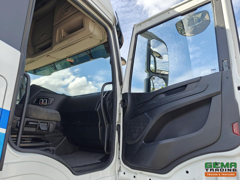 Tractor unit Iveco S-WAY 420 4x2 Euro6D - Dubbele Tanks - StandAirco - Navi - SMARTTacho V2 - 04/2026 APK: picture 12
