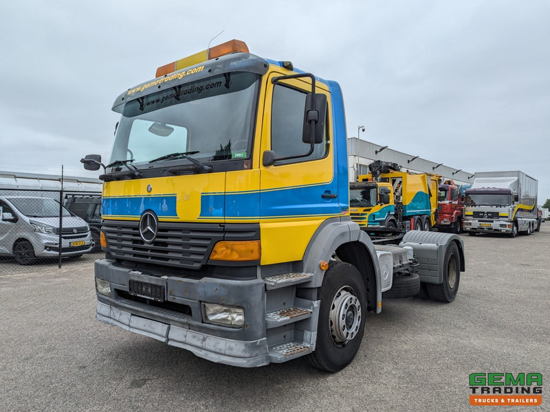 Mercedes-Benz Axor 1828 4x2 Dagcab Euro2 - Handgeschakeld - Reservewiel - Duitse Vrachtwagen - Tractor unit: picture 1 Mercedes-Benz Axor 1828 4x2 Dagcab Euro2 - Handgeschakeld - Reservewiel - Duitse Vrachtwagen - Tractor unit: picture 1