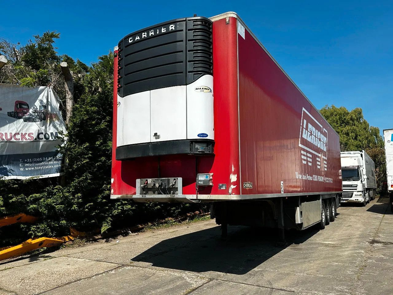 Chereau Frigo Carier Maxima 1300 3 axle 7CM Side H2.70 - Refrigerator semi-trailer: picture 1 Chereau Frigo Carier Maxima 1300 3 axle 7CM Side H2.70 - Refrigerator semi-trailer: picture 1