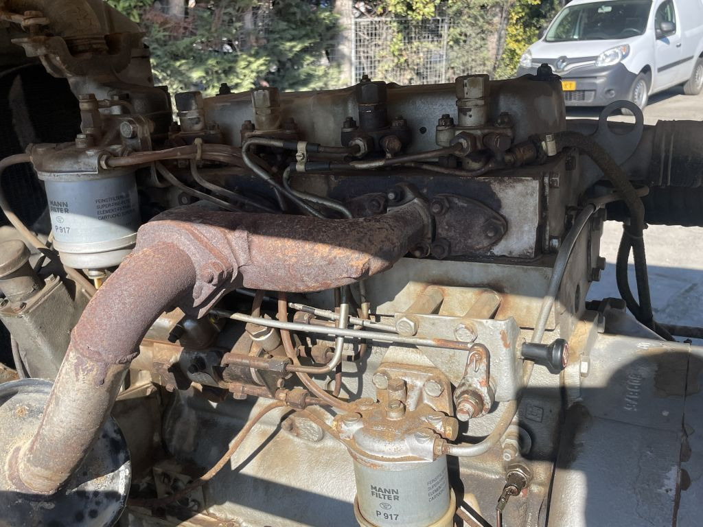 GEMINI GENERATOR 30 KVA 4 Cilinder engine - Generator set: picture 5 GEMINI GENERATOR 30 KVA 4 Cilinder engine - Generator set: picture 5