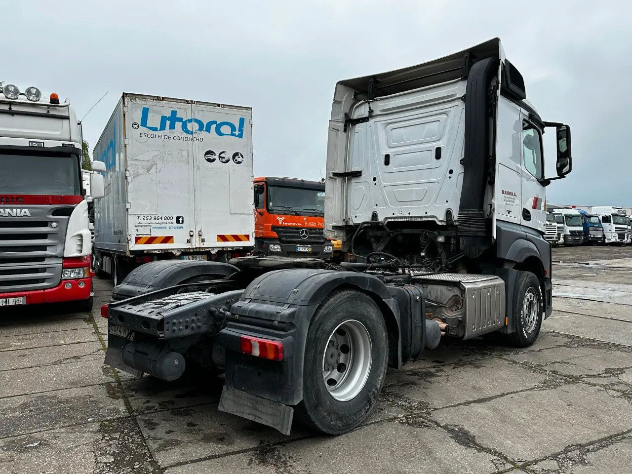 Mercedes-Benz Actros 1851 4X2 Tractor-unit Spring/Air Retarder - Tractor unit: picture 4 Mercedes-Benz Actros 1851 4X2 Tractor-unit Spring/Air Retarder - Tractor unit: picture 4