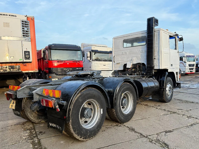 Volvo F 12 Turbo B 380 6X4 Tractor-Unit Spring/Spring Manual Gearbox - Tractor unit: picture 4 Volvo F 12 Turbo B 380 6X4 Tractor-Unit Spring/Spring Manual Gearbox - Tractor unit: picture 4