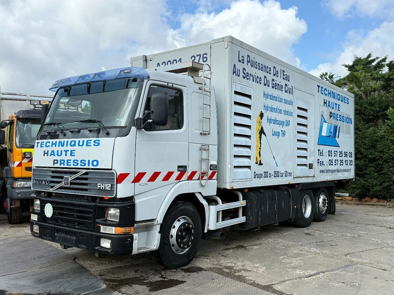 Volvo FH 12.420 6X2 Frigo Spring/Air Manual Gearbox TO - Refrigerator truck: picture 2 Volvo FH 12.420 6X2 Frigo Spring/Air Manual Gearbox TO - Refrigerator truck: picture 2