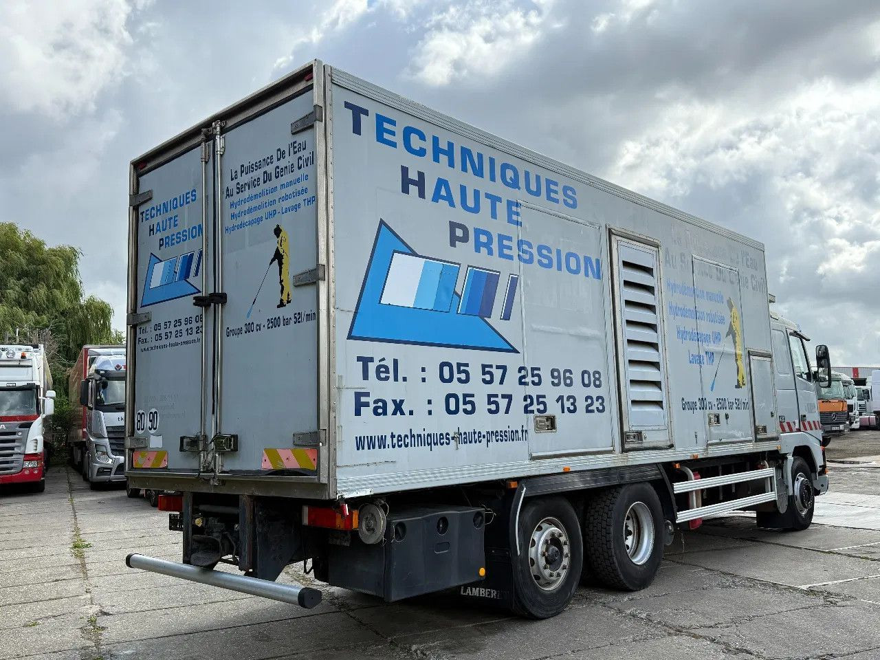 Volvo FH 12.420 6X2 Frigo Spring/Air Manual Gearbox TO - Refrigerator truck: picture 4 Volvo FH 12.420 6X2 Frigo Spring/Air Manual Gearbox TO - Refrigerator truck: picture 4