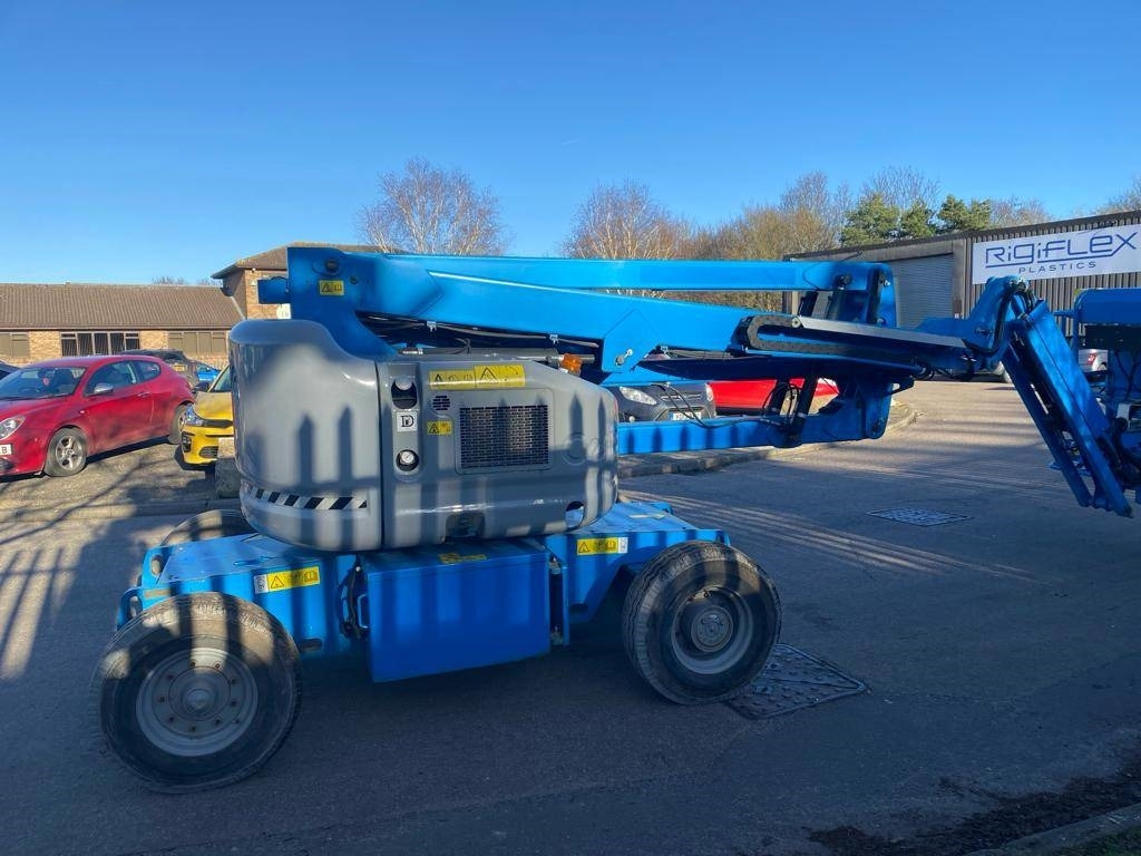 Genie Z 45/25 J BI - Articulated boom: picture 3 Genie Z 45/25 J BI - Articulated boom: picture 3