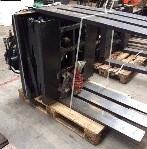 Stabau Rotator180° Pallet inverter with load pusher - Attachment: picture 2 Stabau Rotator180° Pallet inverter with load pusher - Attachment: picture 2
