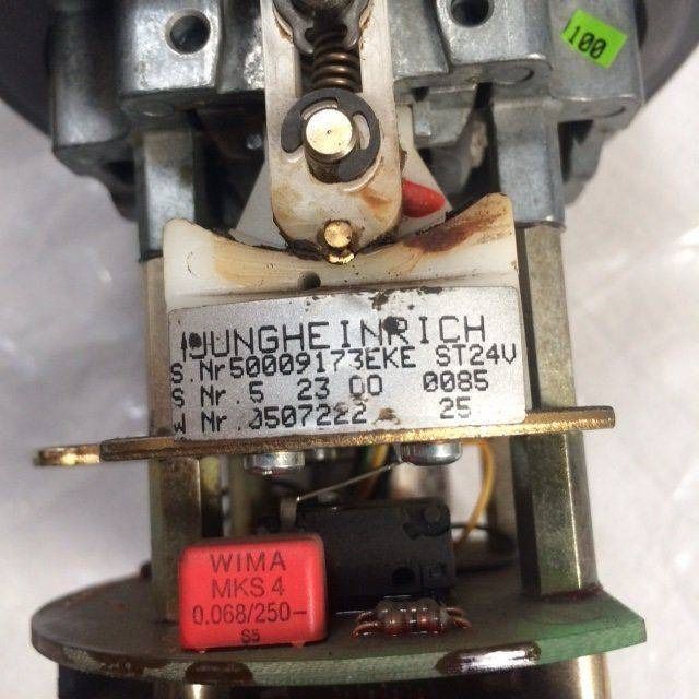 Lever, Multi-Function / EKE - Electrical system for Material handling equipment: picture 4 Lever, Multi-Function / EKE - Electrical system for Material handling equipment: picture 4