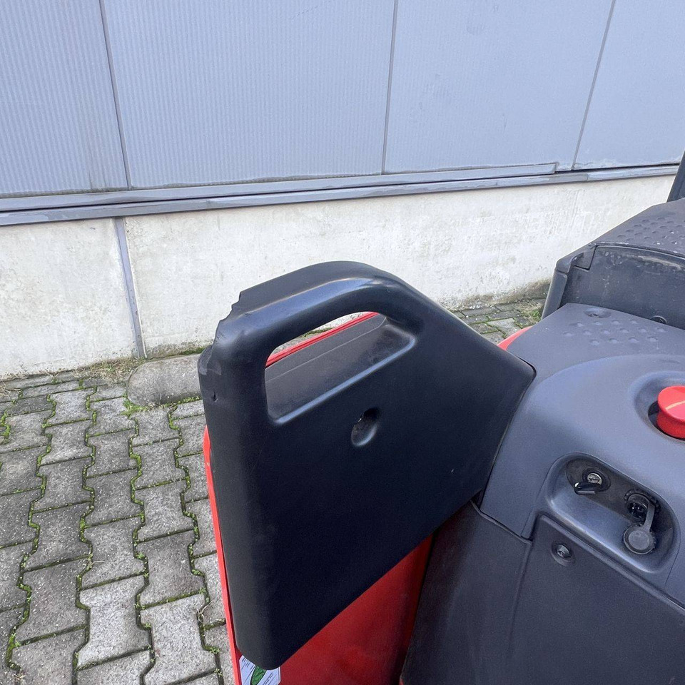 Linde D14SP (133) - Stacker: picture 3 Linde D14SP (133) - Stacker: picture 3