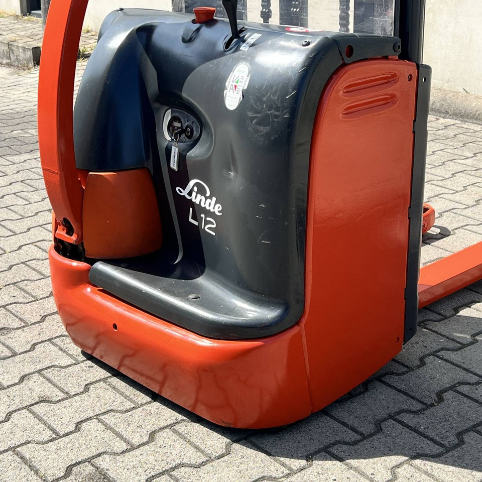 Stacker Linde L12 (379): picture 15 Stacker Linde L12 (379): picture 15