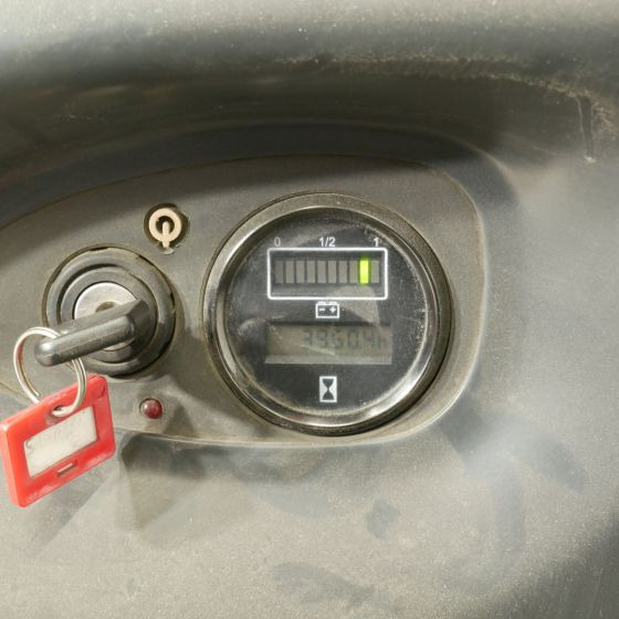 Linde L14AP (372) - Stacker: picture 5 Linde L14AP (372) - Stacker: picture 5