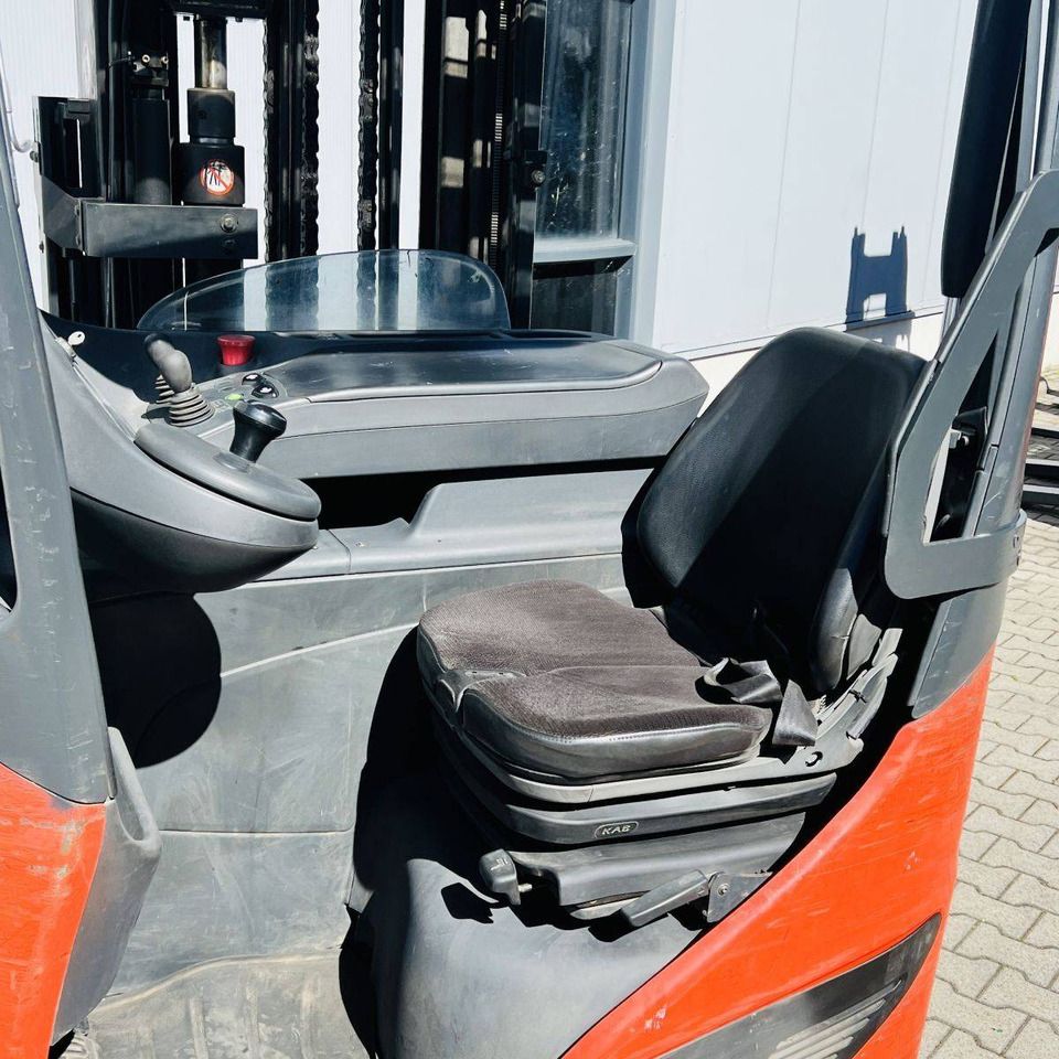 Linde R16 (1120) - Reach truck: picture 4 Linde R16 (1120) - Reach truck: picture 4