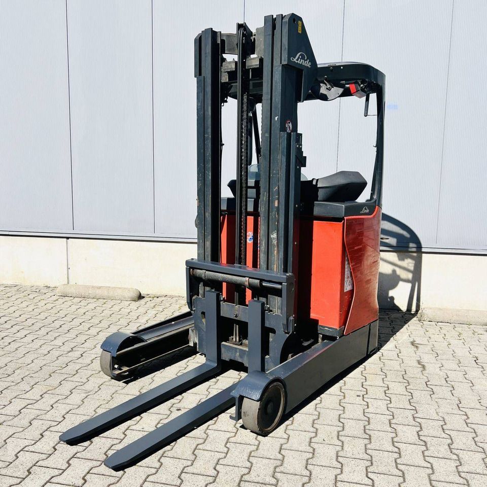 Linde R16 (1120) - Reach truck: picture 2 Linde R16 (1120) - Reach truck: picture 2