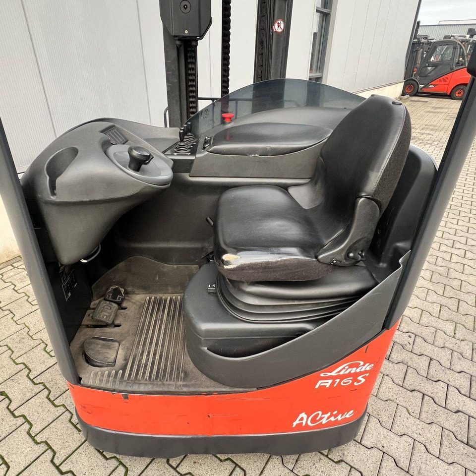Linde R16SHD-12 - Reach truck: picture 5 Linde R16SHD-12 - Reach truck: picture 5