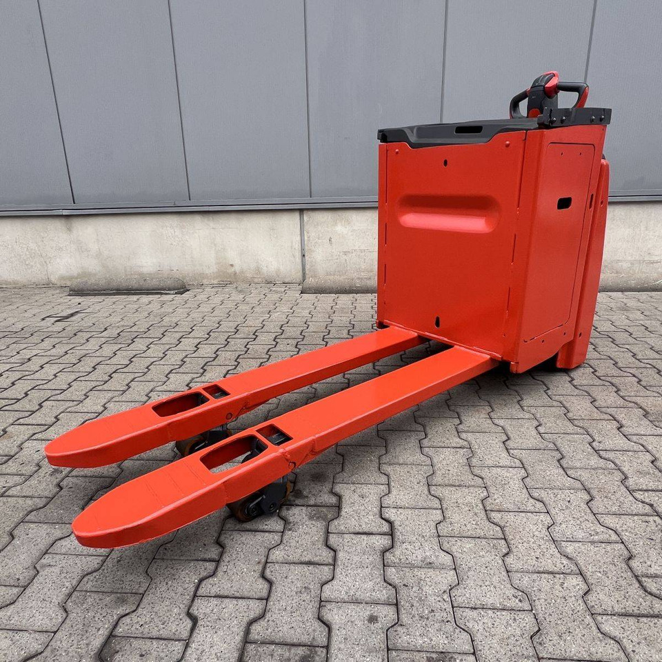 Linde T30 (1153) - Pallet truck: picture 3 Linde T30 (1153) - Pallet truck: picture 3
