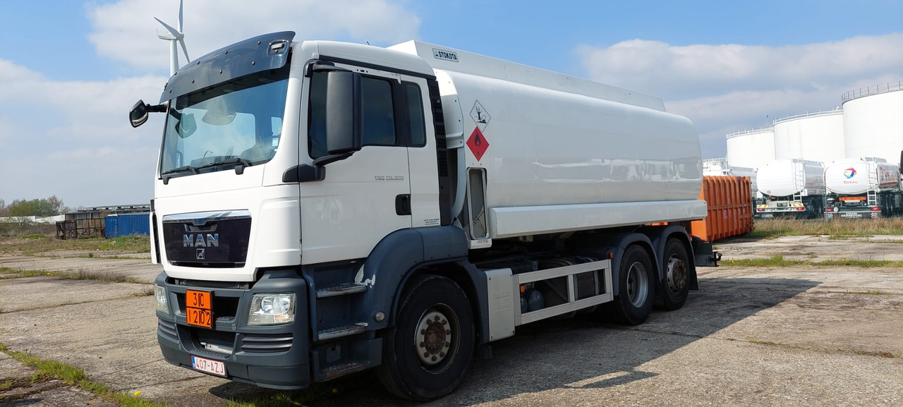 MAN TGS (lot of 4) - Tanker truck: picture 1 MAN TGS (lot of 4) - Tanker truck: picture 1