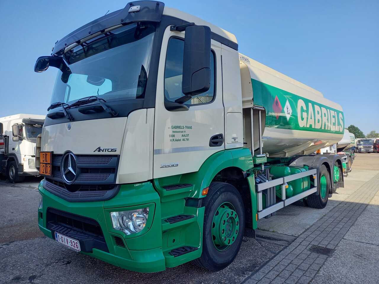 MERCEDES ANTOS - Tanker truck: picture 1 MERCEDES ANTOS - Tanker truck: picture 1
