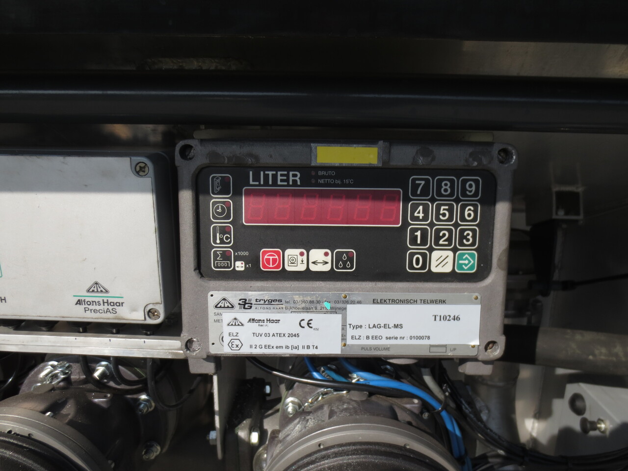 SCANIA G370 - Tanker truck: picture 2 SCANIA G370 - Tanker truck: picture 2