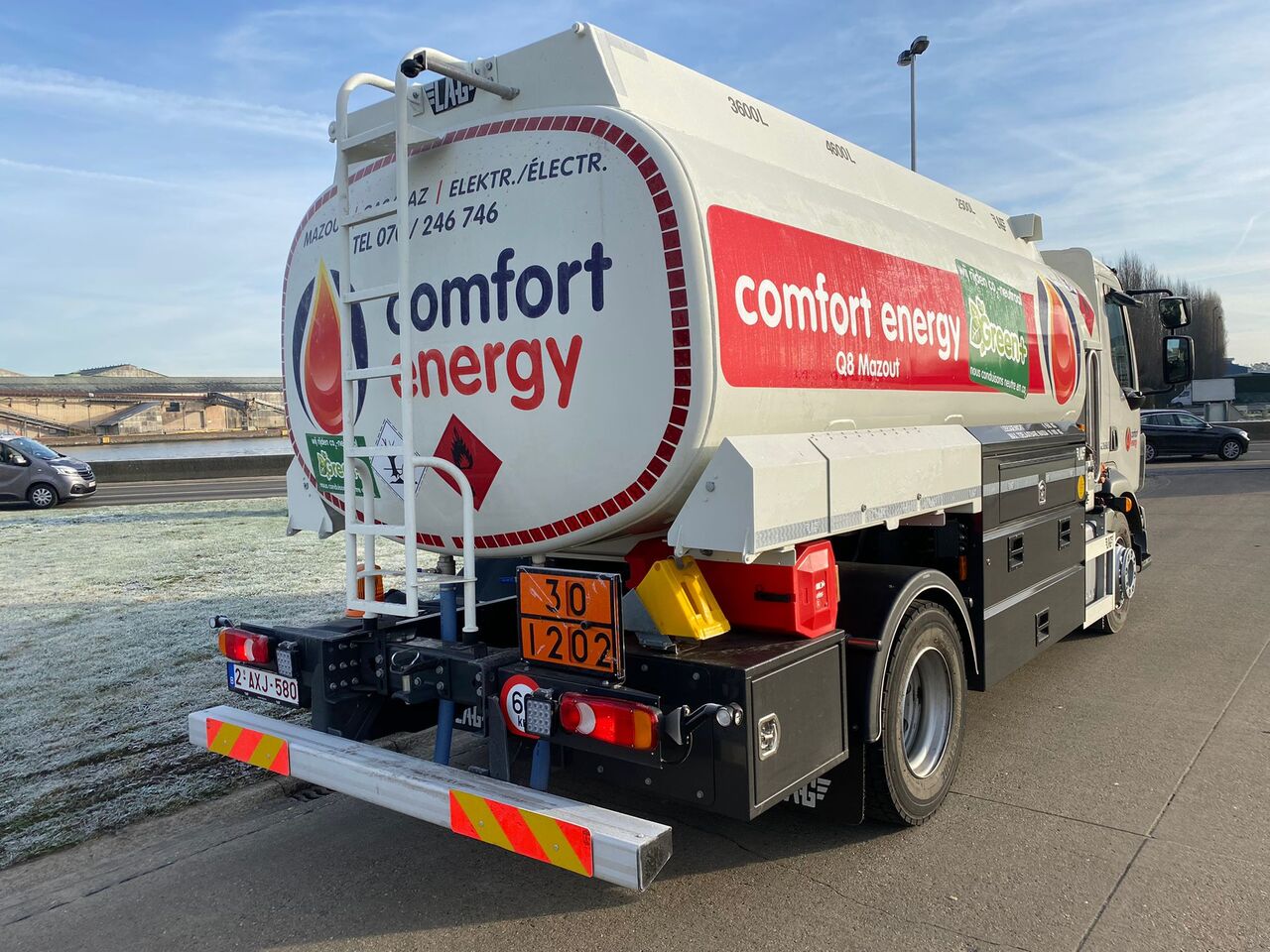Tanker truck VOLVO FL: picture 10