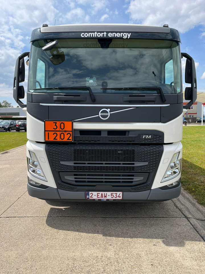 VOLVO FM - Tanker truck: picture 4 VOLVO FM - Tanker truck: picture 4