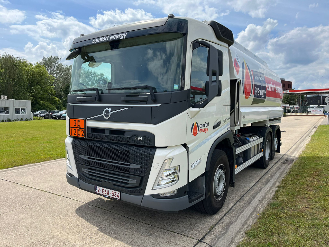 VOLVO FM - Tanker truck: picture 1 VOLVO FM - Tanker truck: picture 1
