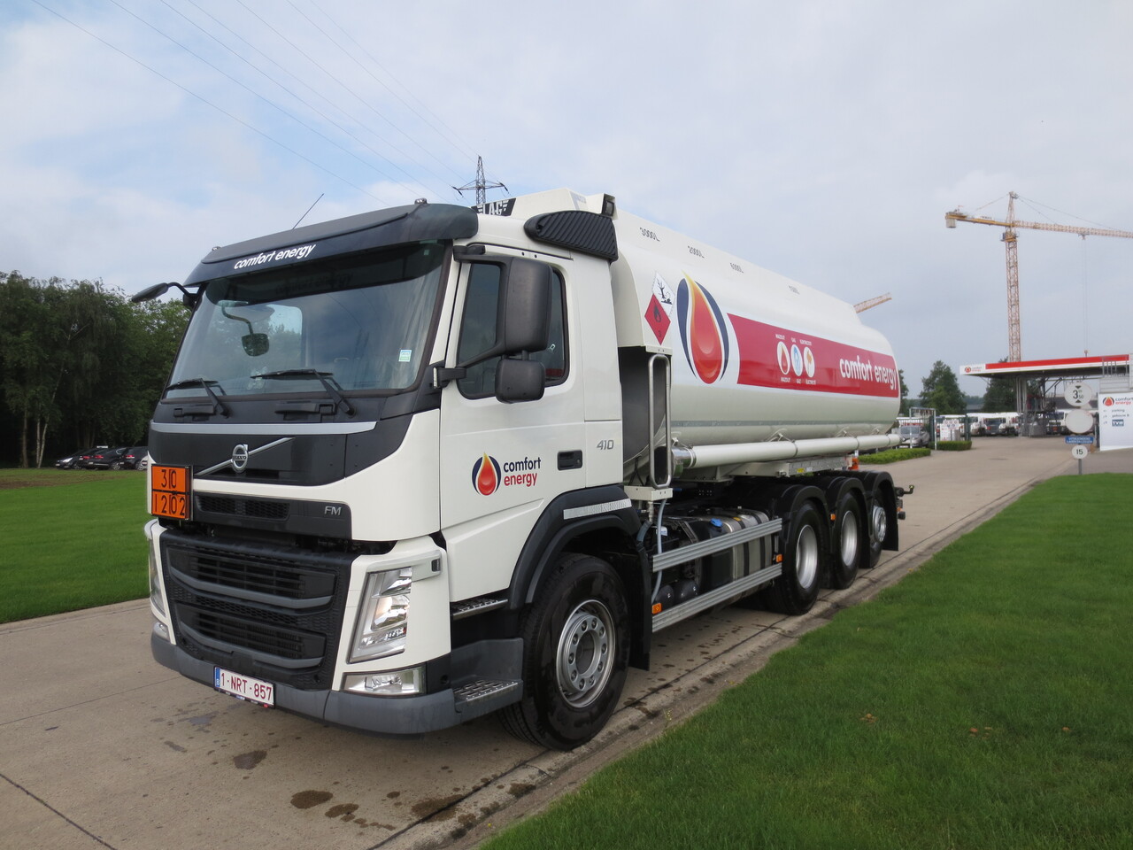 Volvo FM - Tanker truck: picture 1 Volvo FM - Tanker truck: picture 1