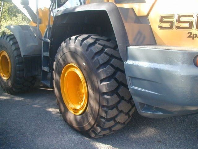 Wheel loader Liebherr L556 2plus2: picture 10