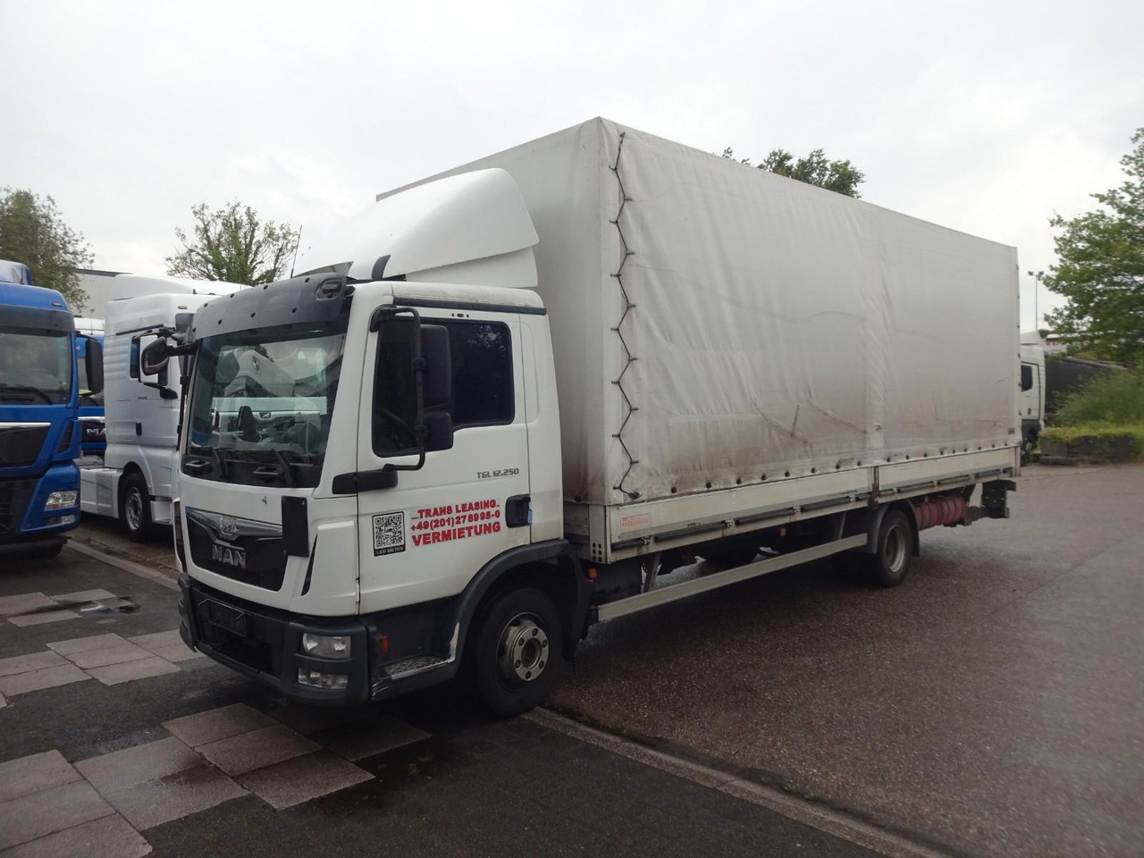 MAN TGL 12.250, Pr+Pl, LBW, Klima, Automat, AHK - Curtain side truck: picture 3 MAN TGL 12.250, Pr+Pl, LBW, Klima, Automat, AHK - Curtain side truck: picture 3