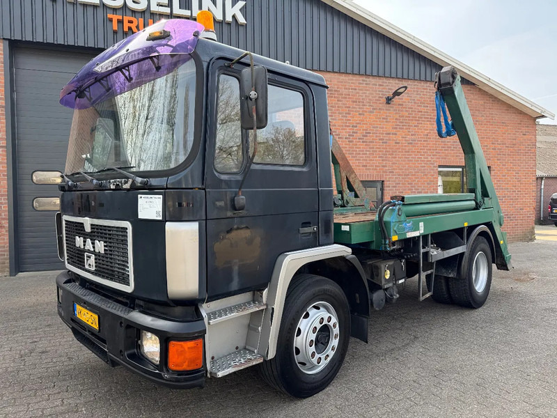 MAN 12.232 F 4X2 Portaalarm 454.090KM NL Truck, Top conditie! - Skip loader truck: picture 1 MAN 12.232 F 4X2 Portaalarm 454.090KM NL Truck, Top conditie! - Skip loader truck: picture 1
