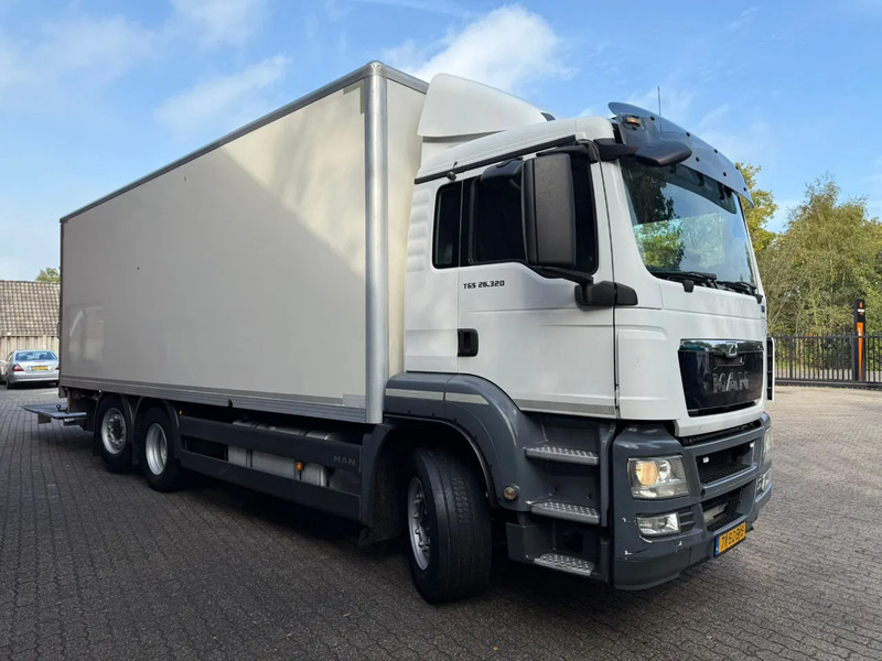 MAN TGS 26.320 Koffer Stuuras AHK 3.000KG LBW 353.980KM! NL Truck APK/TUV 11-03-2026 - Box truck: picture 2 MAN TGS 26.320 Koffer Stuuras AHK 3.000KG LBW 353.980KM! NL Truck APK/TUV 11-03-2026 - Box truck: picture 2