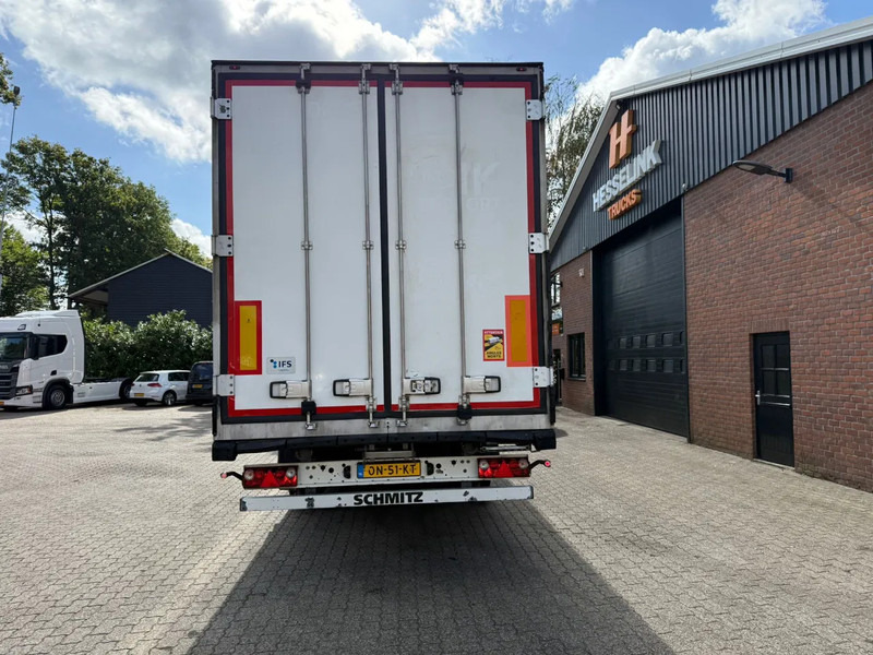 Schmitz Cargobull SKO 24 5x Meatrails Rohrbahnen Fleisch Hooks Carrier Vector 1950MT - Isothermal semi-trailer: picture 4 Schmitz Cargobull SKO 24 5x Meatrails Rohrbahnen Fleisch Hooks Carrier Vector 1950MT - Isothermal semi-trailer: picture 4