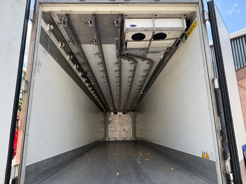 Isothermal semi-trailer Schmitz Cargobull SKO 24 5x Meatrails Rohrbahnen Fleisch Hooks Carrier Vector 1950MT: picture 9