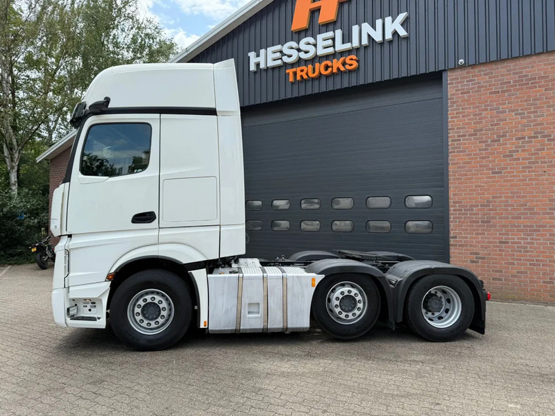 Mercedes-Benz Actros 2545 6X2 Gigaspace Standairco NL Truck 327.240KM Gestuurde voorloopas - Tractor unit: picture 5 Mercedes-Benz Actros 2545 6X2 Gigaspace Standairco NL Truck 327.240KM Gestuurde voorloopas - Tractor unit: picture 5
