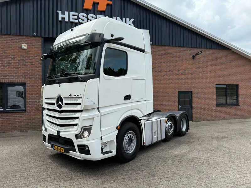 Mercedes-Benz Actros 2545 6X2 Gigaspace Standairco NL Truck 375.520KM Gestuurde voorloopas - Tractor unit: picture 1 Mercedes-Benz Actros 2545 6X2 Gigaspace Standairco NL Truck 375.520KM Gestuurde voorloopas - Tractor unit: picture 1