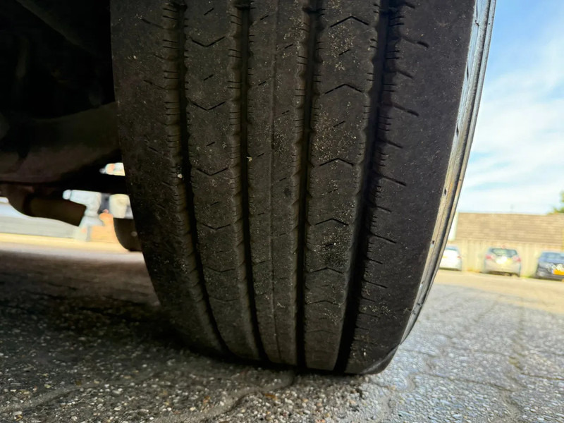 Scania P320 4X2 Airco Spoilers NL Truck APK/TUV 04-2026 - Tractor unit: picture 3 Scania P320 4X2 Airco Spoilers NL Truck APK/TUV 04-2026 - Tractor unit: picture 3