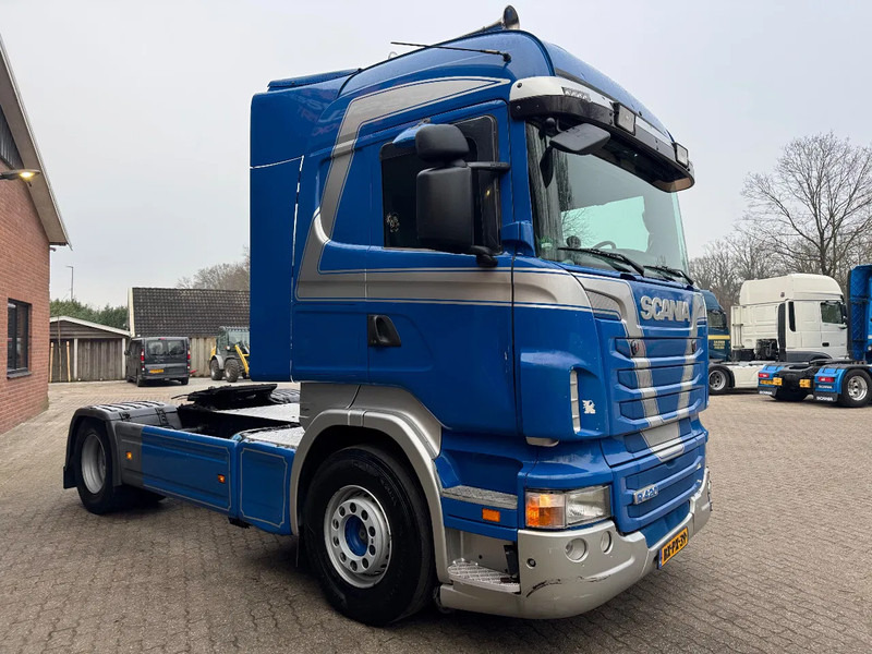 Scania R420 4X2 Higline Retarder AD-Blue PDE APK/TUV 11/2025 - Tractor unit: picture 2 Scania R420 4X2 Higline Retarder AD-Blue PDE APK/TUV 11/2025 - Tractor unit: picture 2