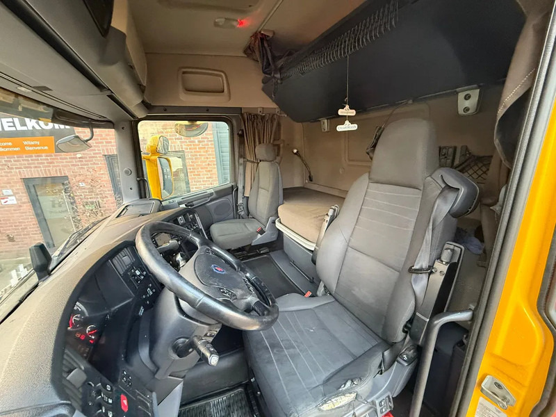 Scania R580 V8 4X2 Highline Hydraulic NL Truck - Tractor unit: picture 5 Scania R580 V8 4X2 Highline Hydraulic NL Truck - Tractor unit: picture 5