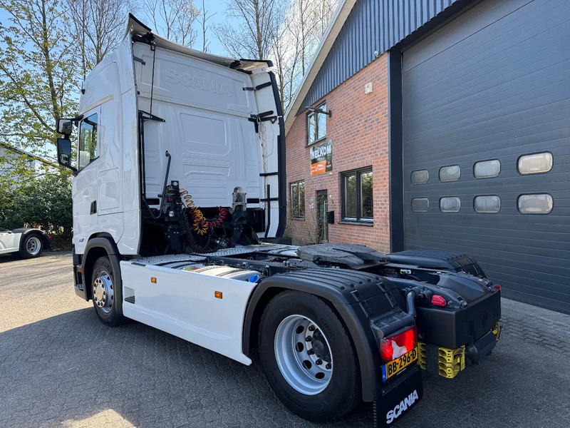 Scania S460 Super Retarder 260.570KM 2X tank Old type dashboard APK 04/2026 - Tractor unit: picture 4 Scania S460 Super Retarder 260.570KM 2X tank Old type dashboard APK 04/2026 - Tractor unit: picture 4