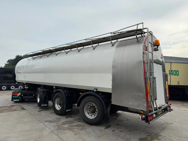 Lako 34.000L RVS/Edelstahl Melk/Milch/Food/Lebensmittel 2X Stuuras - Tanker semi-trailer: picture 4 Lako 34.000L RVS/Edelstahl Melk/Milch/Food/Lebensmittel 2X Stuuras - Tanker semi-trailer: picture 4