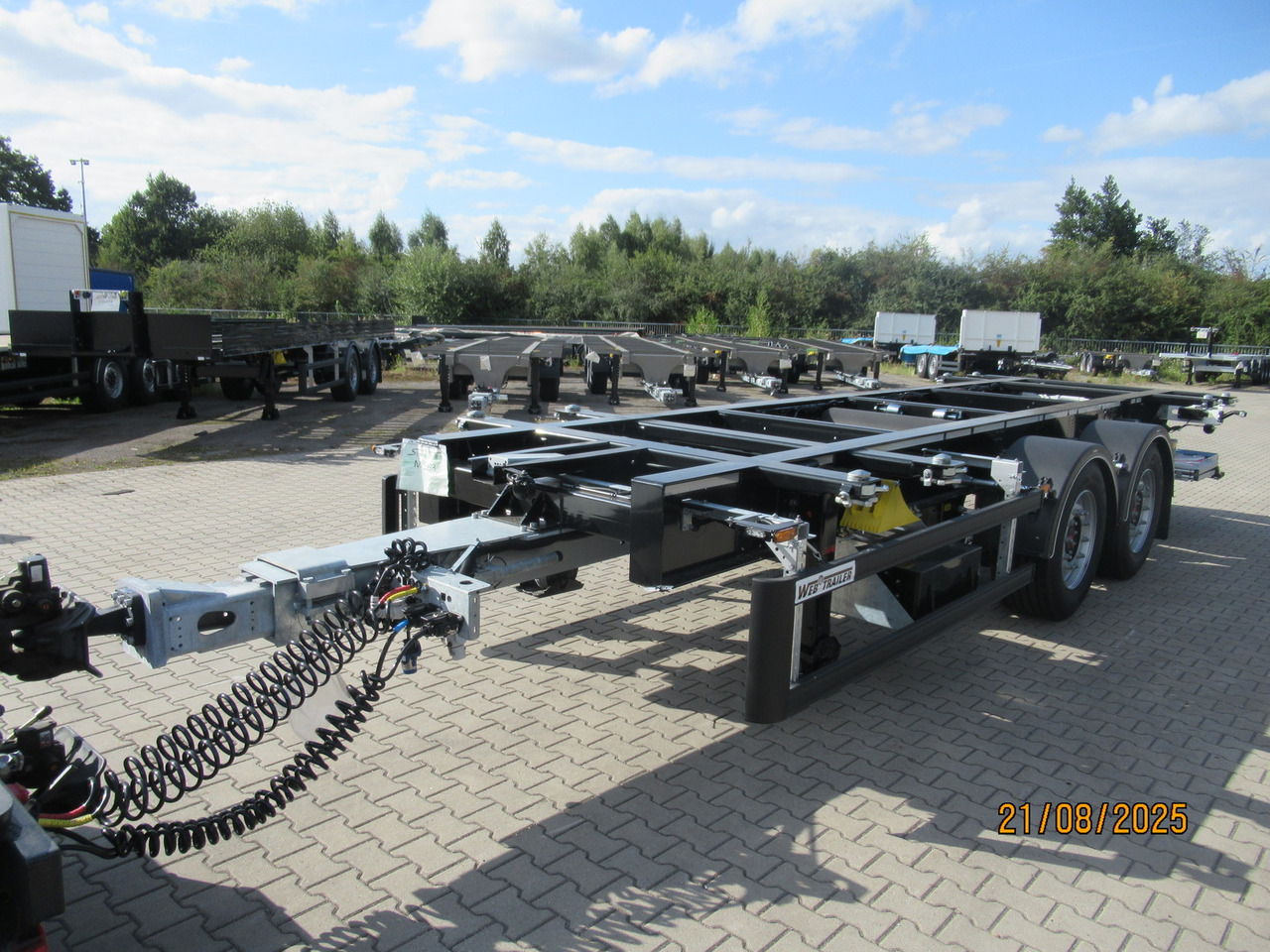 System Trailers BDF-System, Standard ohne Zulassung, mit Ladebordwand - Closed box trailer: picture 2 System Trailers BDF-System, Standard ohne Zulassung, mit Ladebordwand - Closed box trailer: picture 2