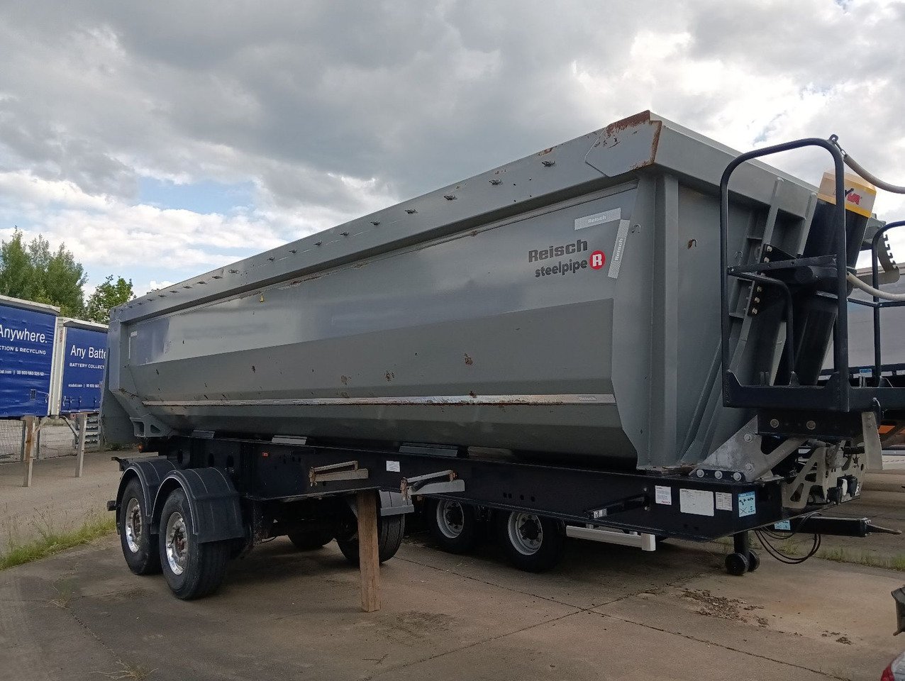 Reisch RHKS-2-SR07 25m3 2-A HARDOX ALCOA FullOption5,3t - Tipper semi-trailer: picture 3 Reisch RHKS-2-SR07 25m3 2-A HARDOX ALCOA FullOption5,3t - Tipper semi-trailer: picture 3