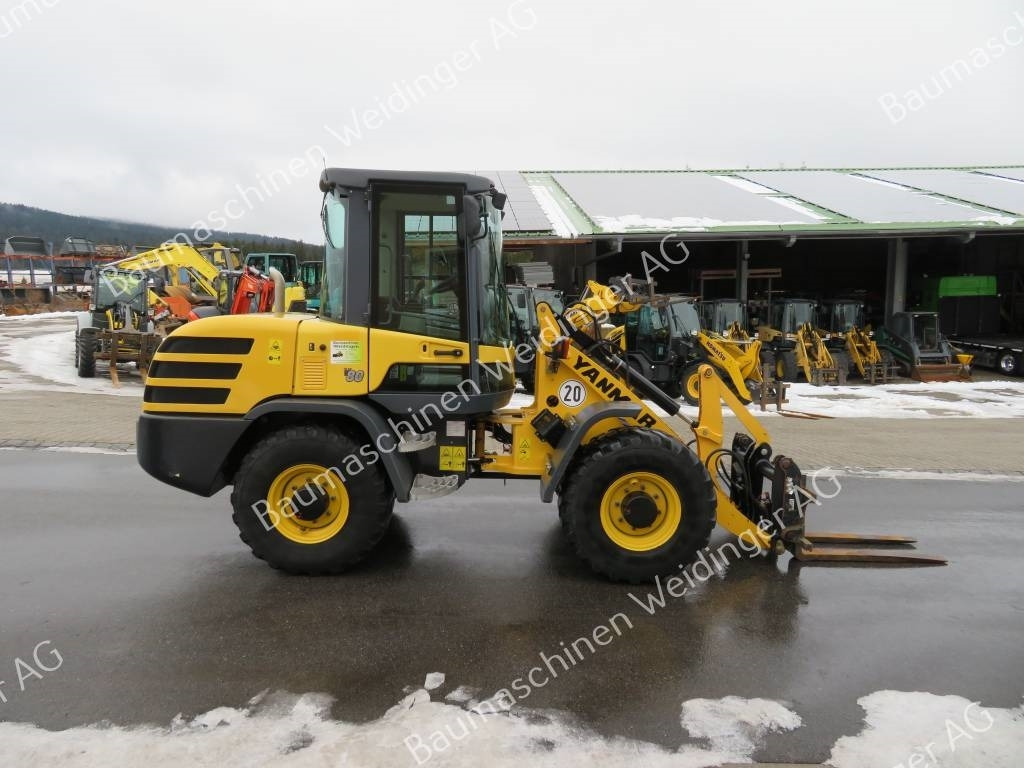 Yanmar V 80 - Wheel loader: picture 2 Yanmar V 80 - Wheel loader: picture 2