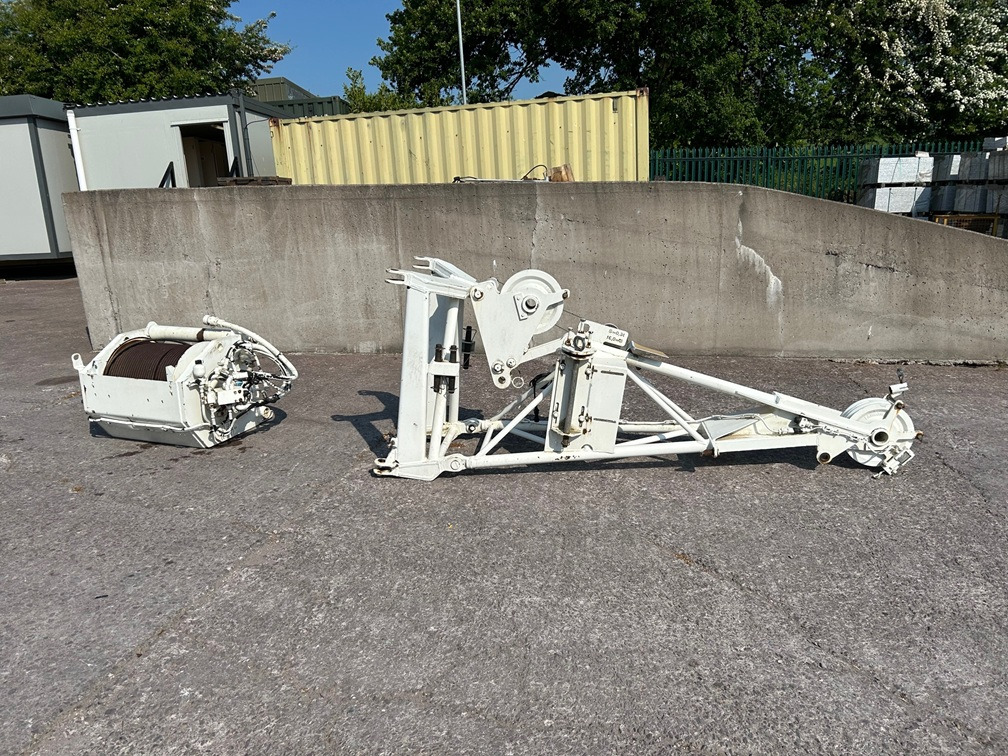LIEBHERR Second Winch & 2.5 Meter Jib to suit LIEBHERR LTM1055-3.2 - All terrain crane: picture 1 LIEBHERR Second Winch & 2.5 Meter Jib to suit LIEBHERR LTM1055-3.2 - All terrain crane: picture 1