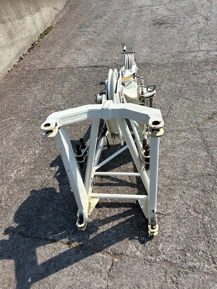 LIEBHERR Second Winch & 2.5 Meter Jib to suit LIEBHERR LTM1055-3.2 - All terrain crane: picture 4 LIEBHERR Second Winch & 2.5 Meter Jib to suit LIEBHERR LTM1055-3.2 - All terrain crane: picture 4